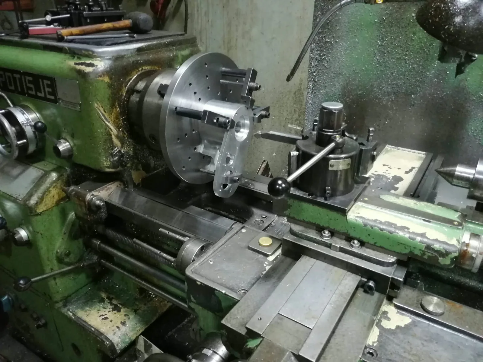 Metal turning process